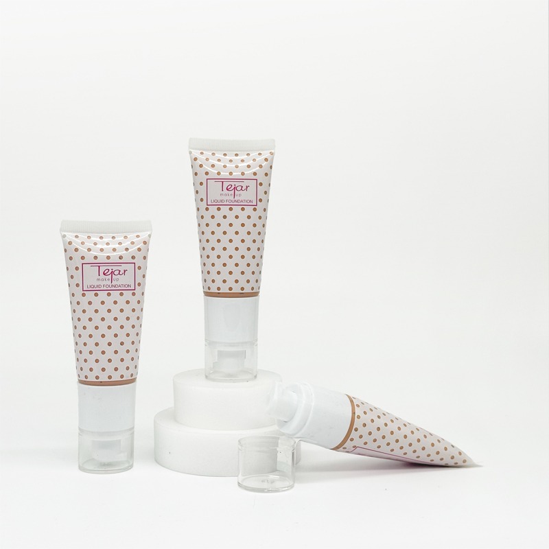 MAQUILLAJE FLUIDO EN POMO CON VALVULA - CAJA EXHIBIDORA