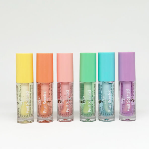 Lip oil fruit scented